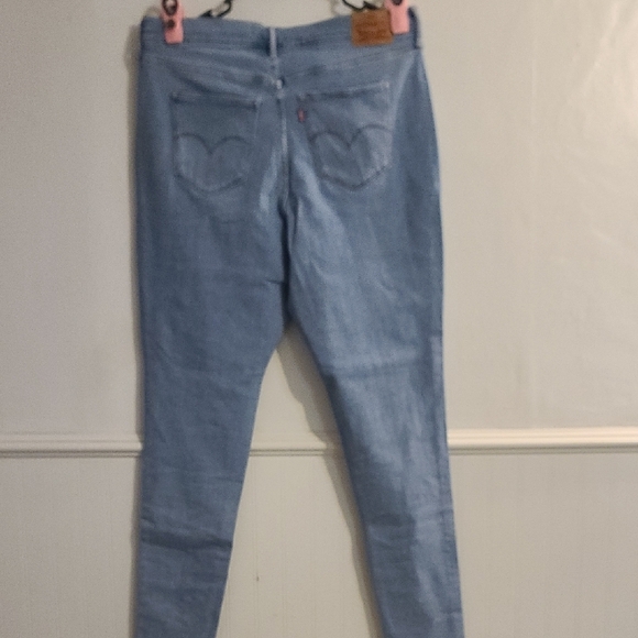 Levi's Blue Straight Leg Jeans Classic Style. Never Used. Plus Size 16W - Picture 2 of 6